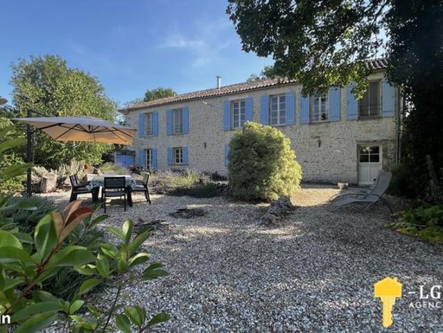 Maison 6 pièces 165 m²