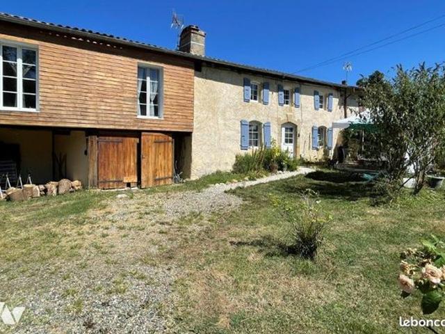 Maison 6 pièces 165 m²