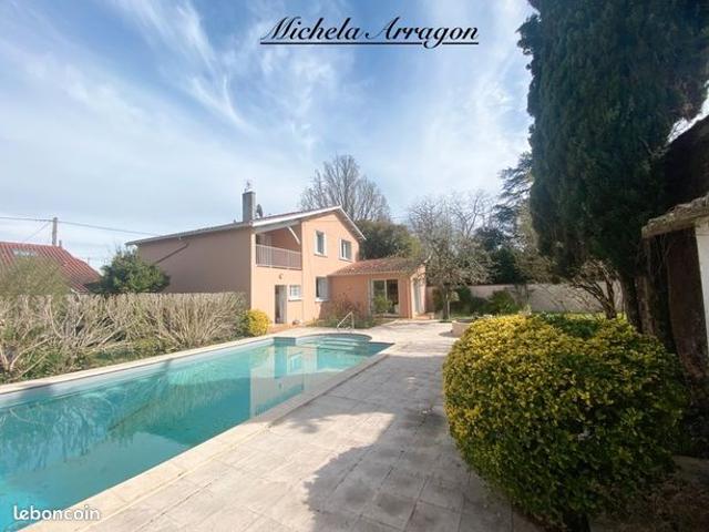Maison 6 pièces 165 m²