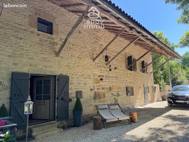 Maison 6 pièces 165 m²