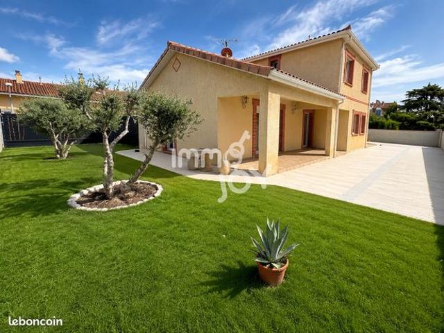 Maison 6 pièces 165 m²