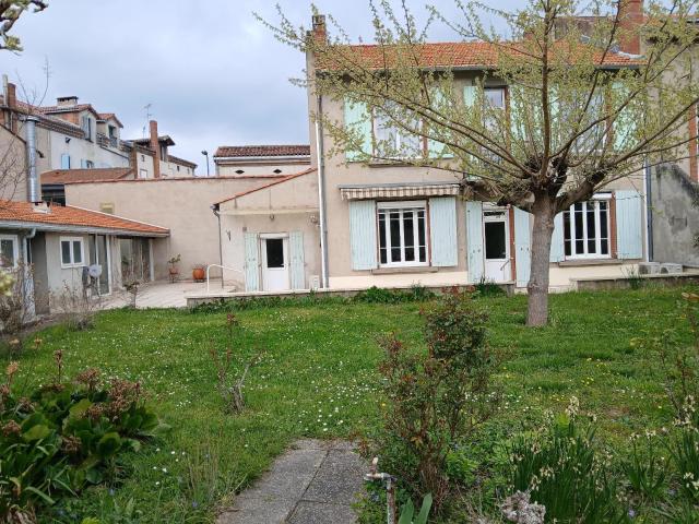 Maison 6 pièces 165 m²