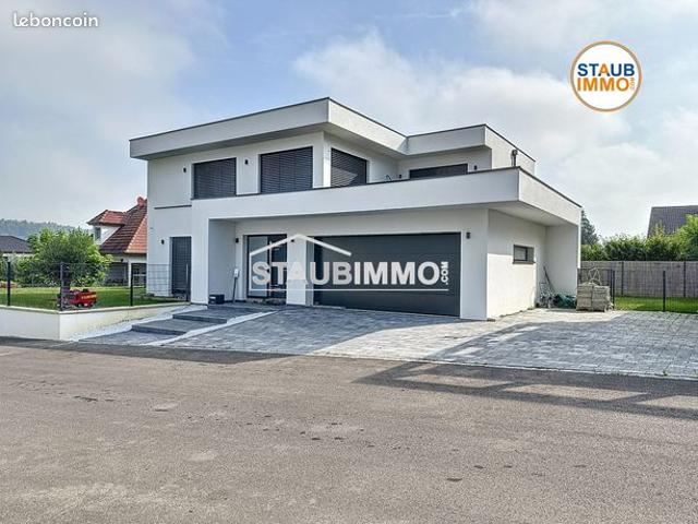 Maison 6 pièces 165 m²