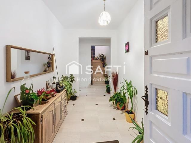 Maison 6 pièces 165 m²