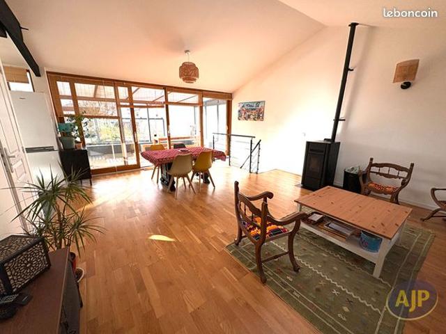 Maison 6 pièces 165 m²