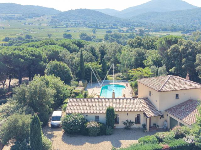 Maison 6 pièces 165 m²