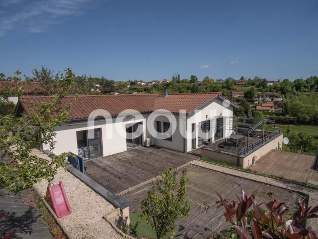 Maison 6 pièces 165 m²