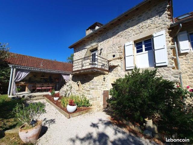 Maison 6 pièces 165 m²