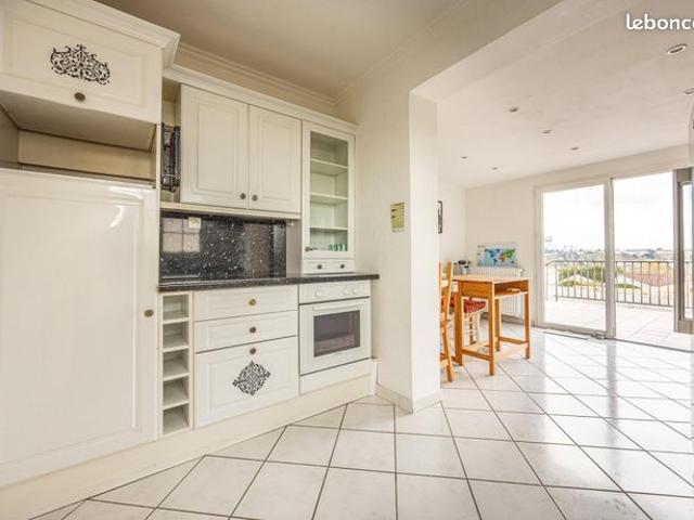 Maison 6 pièces 165 m²