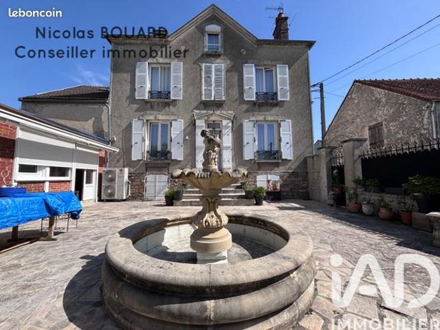 Maison 6 pièces 165 m²