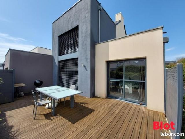 Maison 6 pièces 165 m²