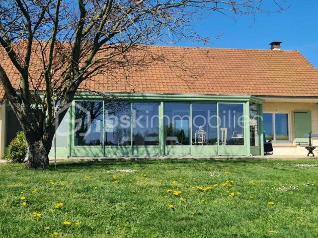 Maison 6 pièces 165 m² avec étang