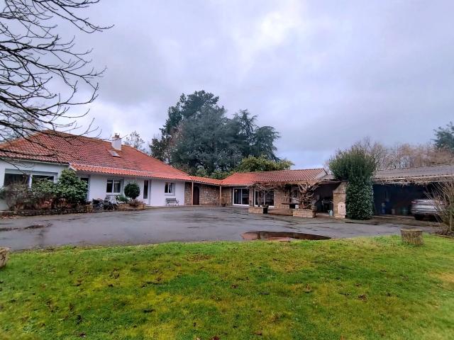 Maison 6 pièces 165m2