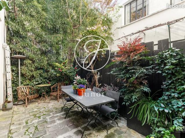 Appartement 6 pièces 166 m²