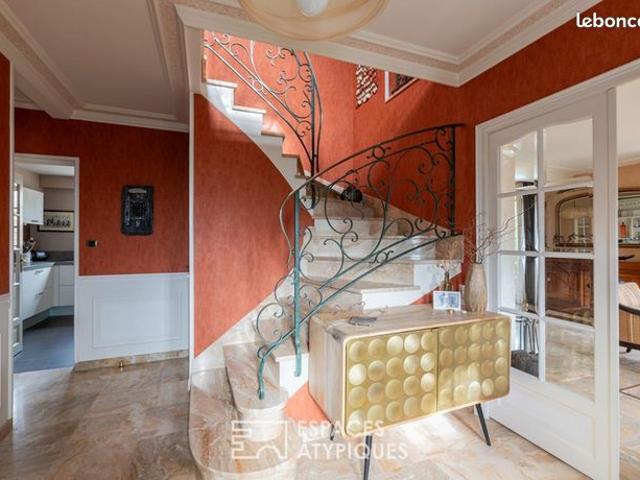 Maison 6 pièces 166 m²
