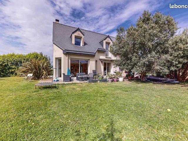 Maison 6 pièces 166 m²