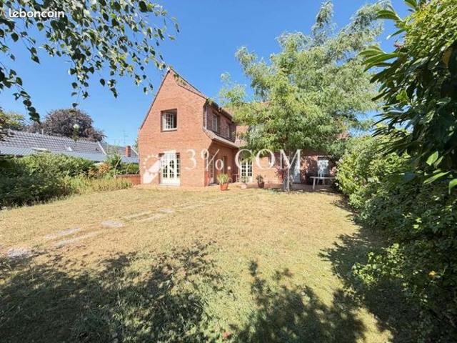 Maison 6 pièces 166 m²