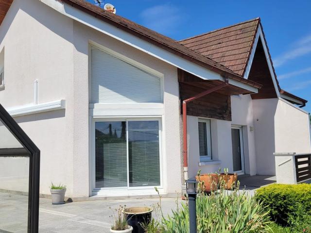 Maison 6 pièces 166 m²