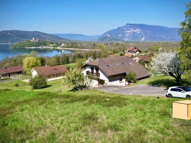 Maison 6 pièces 166 m²