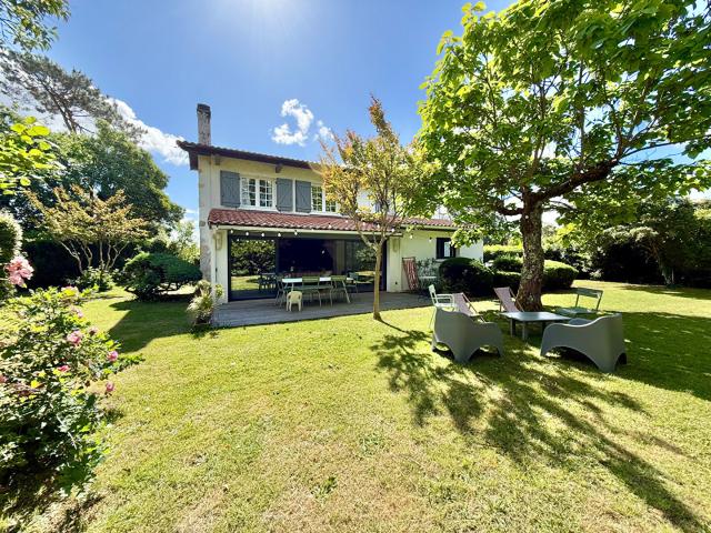 Maison 6 pièces 166 m²