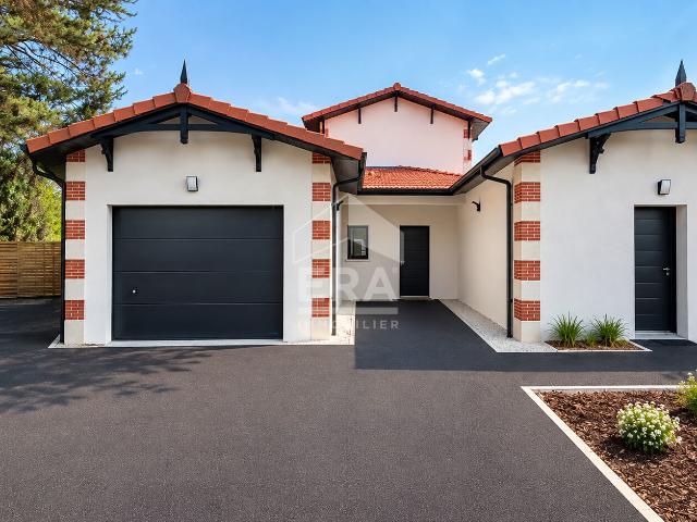 Maison 6 pièces 166 m²