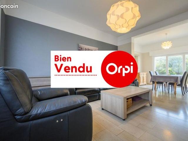 Maison 6 pièces 166 m²