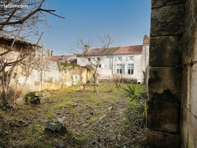 Maison 6 pièces 166 m²