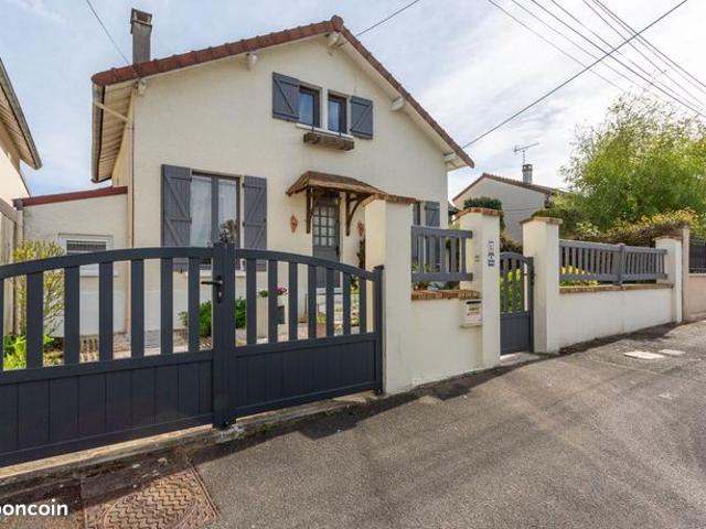 Maison 6 pièces 166 m²