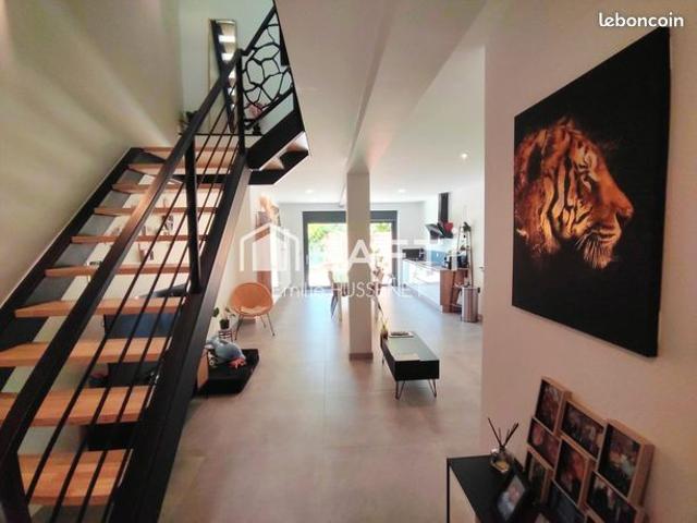 Maison 6 pièces 166 m²