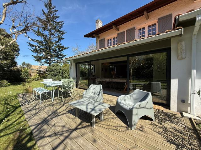 Maison 6 pièces 166 m²