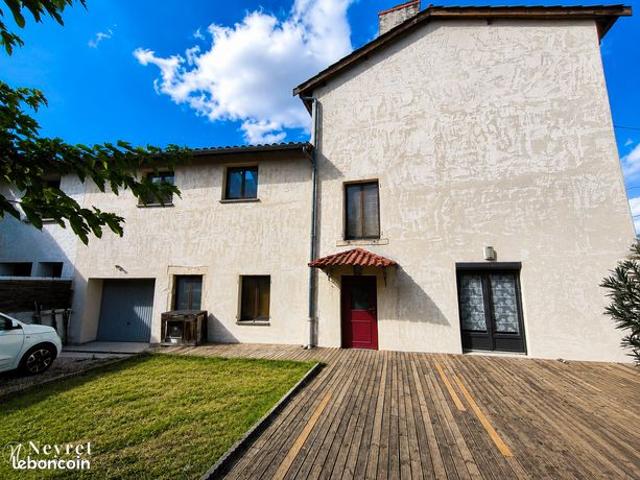 Maison 6 pièces 166 m²