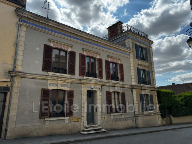 Maison 6 pièces 166 m²