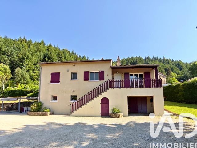 Maison 6 pièces 166 m²