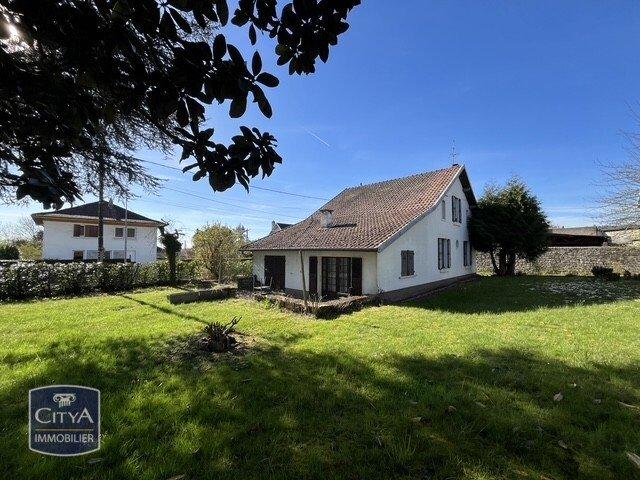 Maison 6 pièces 166 m²