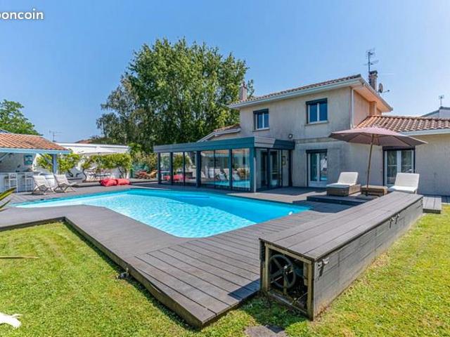 Maison 6 pièces 166 m²