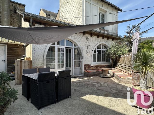 Maison 6 pièces 166 m²