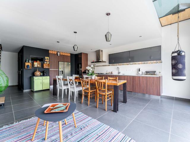 Maison 6 pièces 166 m²