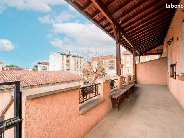 Maison 6 pièces 166 m²