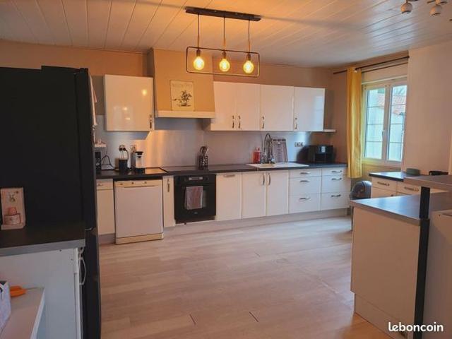 Maison 6 pièces 166 m²