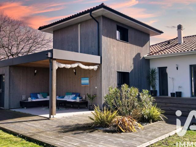 Maison 6 pièces 166 m²