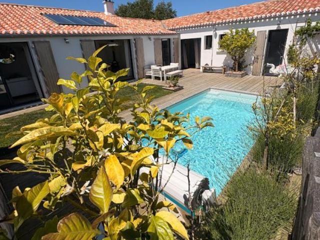 Maison 6 pièces 166 m²