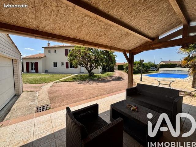 Maison 6 pièces 166 m²