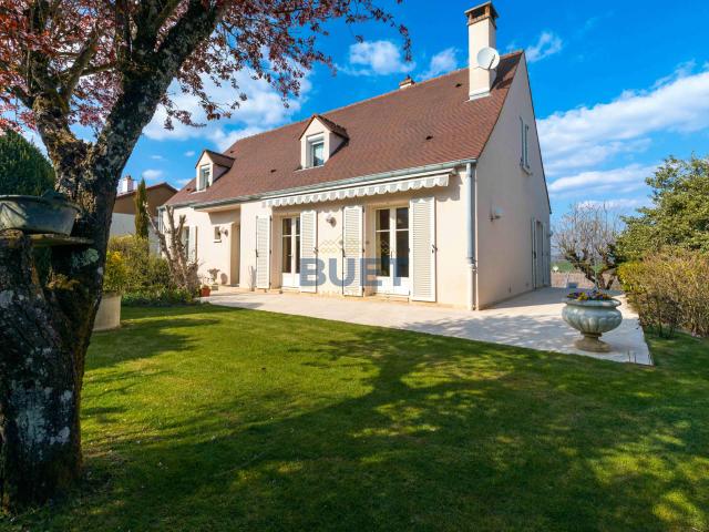 Maison 6 pièces 166 m²