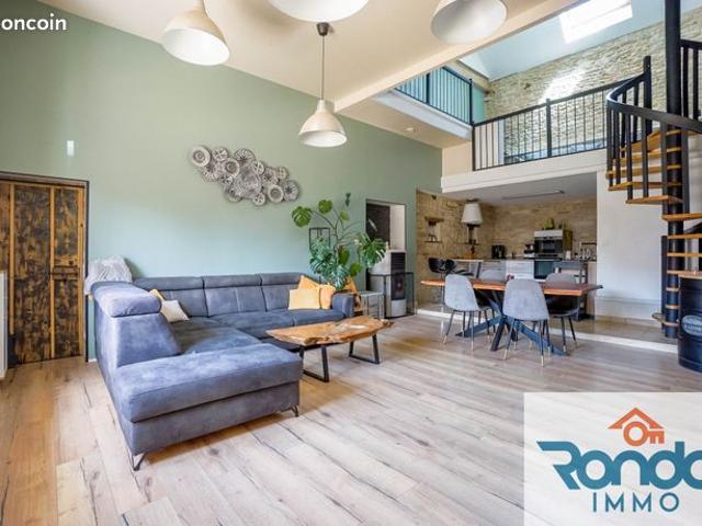 Maison 6 pièces 166 m²