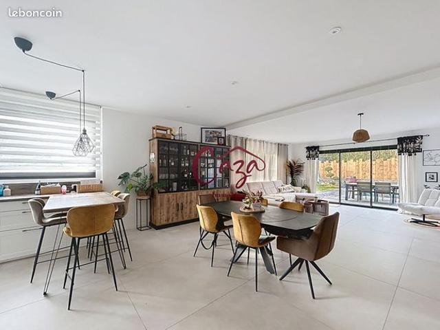 Maison 6 pièces 166 m²