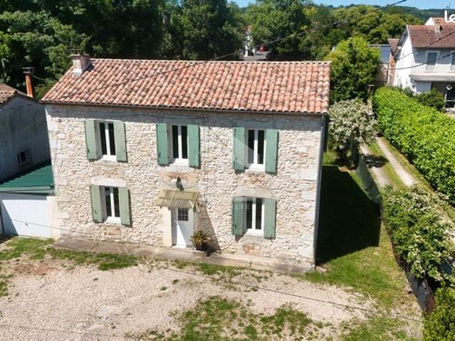 Maison 6 pièces 166 m²