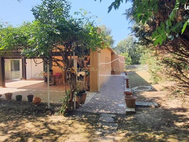 Maison 6 pièces 166 m²