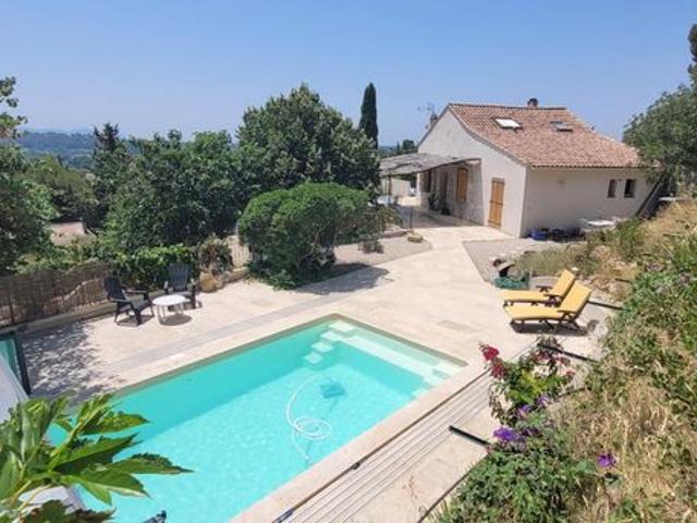 Maison 6 pièces 166 m²