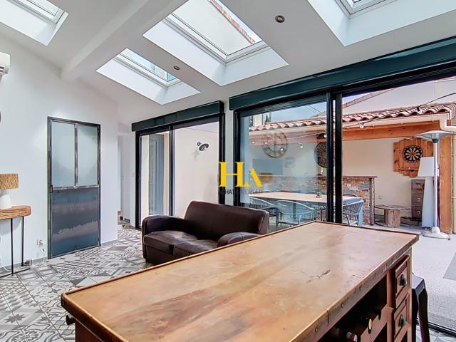 Maison 6 pièces 166 m²