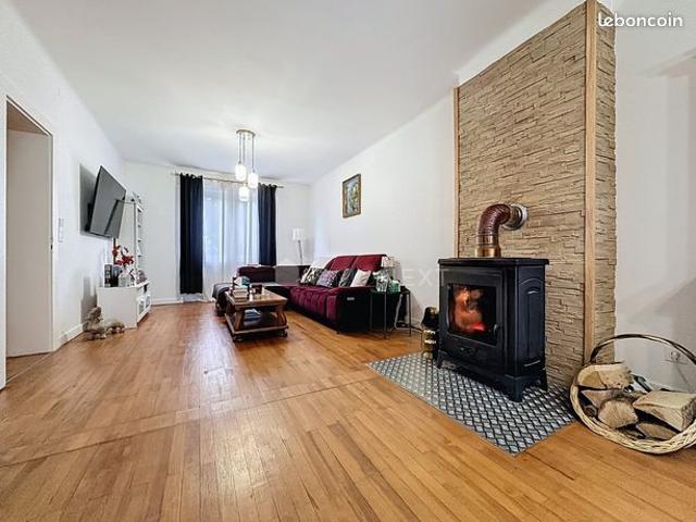 Maison 6 pièces 166 m²